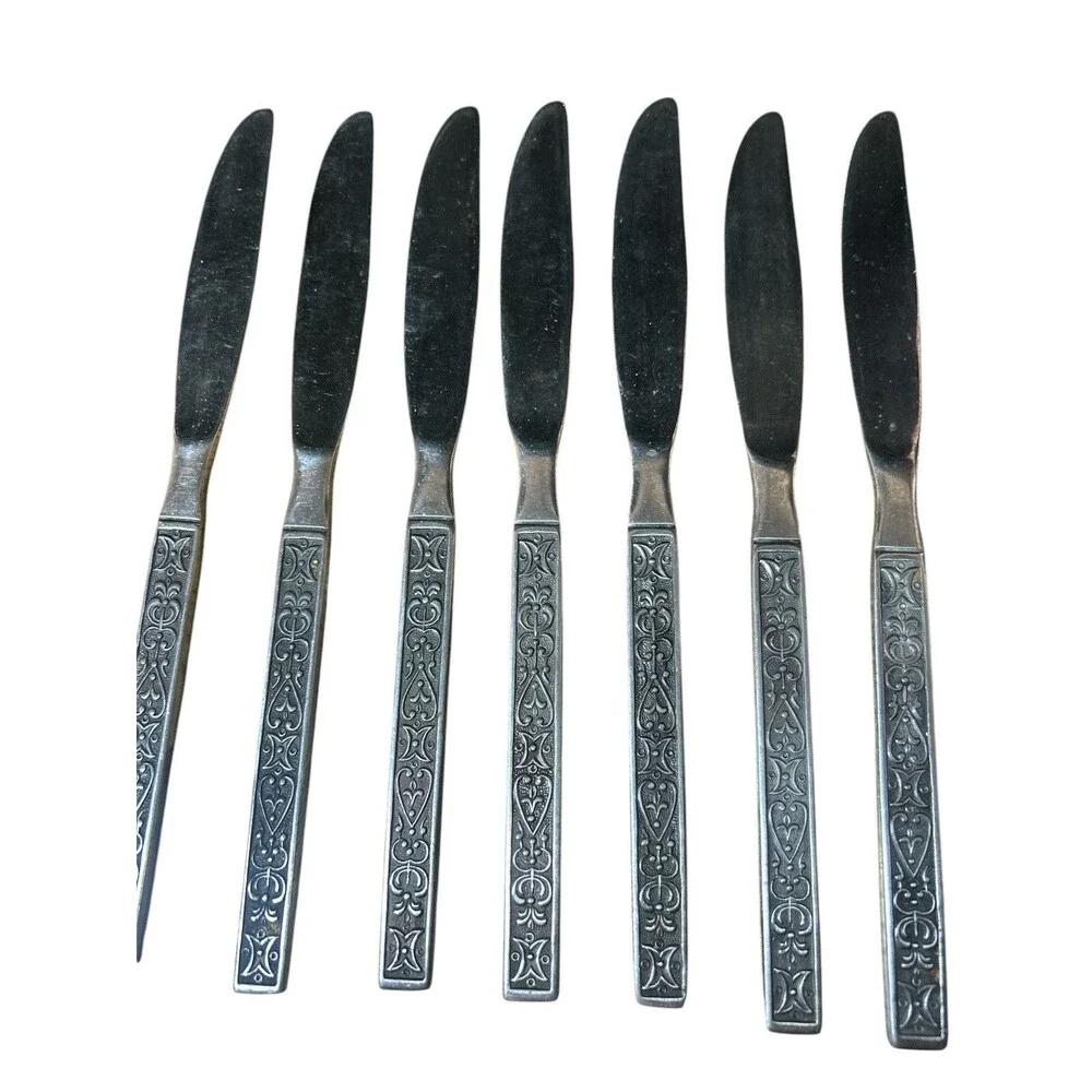 Orleans Stainless Steel Flatware Pattern ORL59 Scrolls Black Accent Vtg 34 Piece